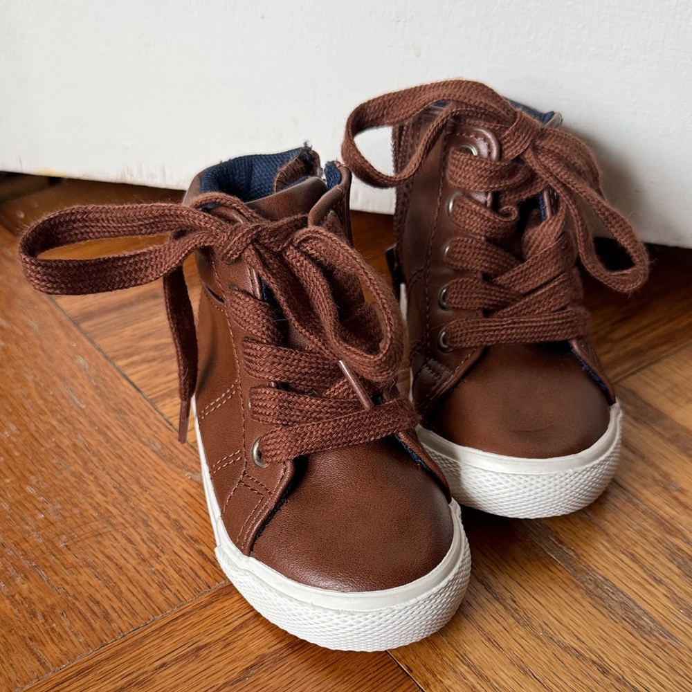 Cat & Jack Brown Mateo toddler High-Top Sneakers
